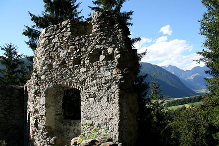 Ruine Altrasen