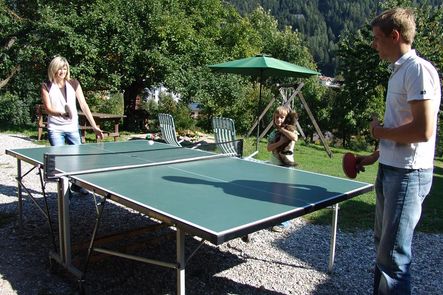 Tischtennis am Peterer Hof